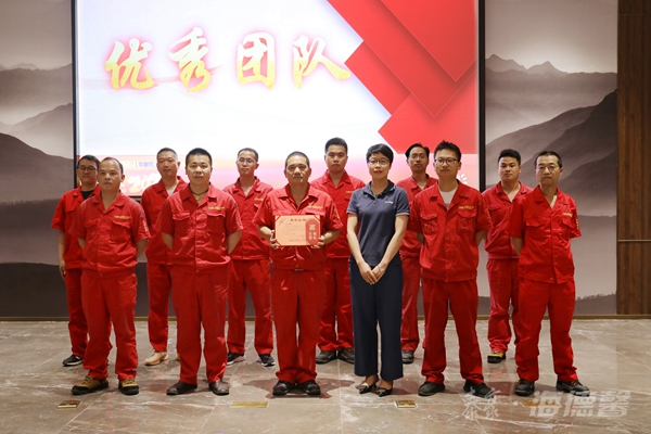 泰豪·海德馨2020年度優(yōu)秀團(tuán)隊（質(zhì)量管理部）.jpg